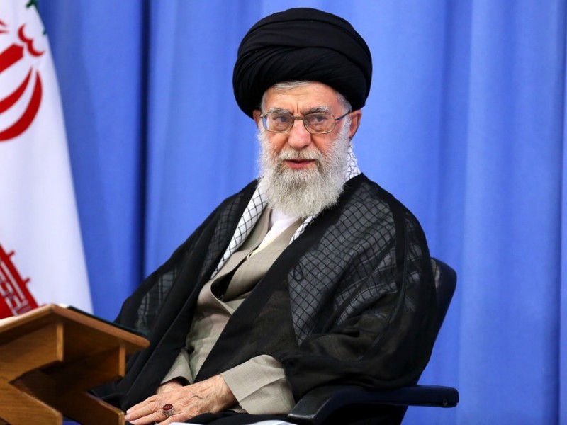 Хаменеи: Ирану не важно, вернутся ли США в ядерную сделку