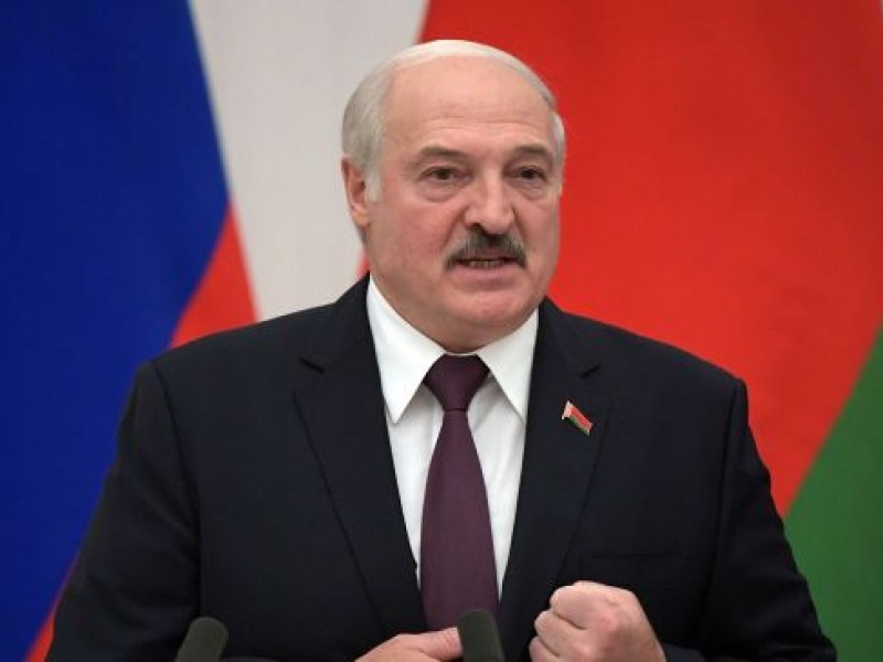 Президент Белоруссии проведет оперативное совещание с военными