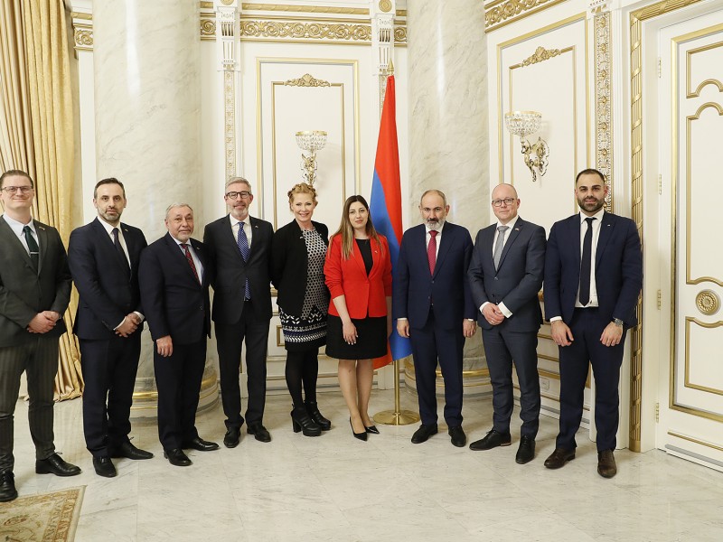 Пашинян и шведские депутаты обсудили партнёрство Армении с ЕС и ситуацию в регионе