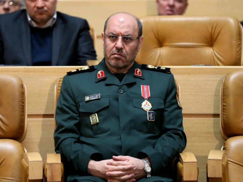 Хосейн Дехкан: Американские санкции не окажут воздействия на военную мощь Ирана