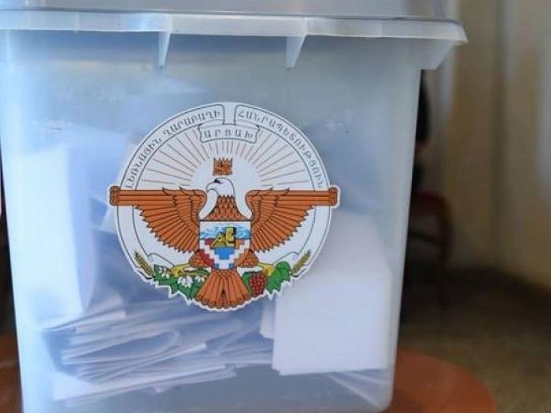 На президентских выборах в Арцахе баллотируются 14 кандидатов