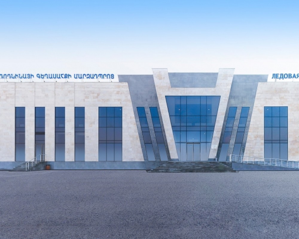 Совет старейшин Еревана переименовал школу фигурного катания имени Ирины Родниной