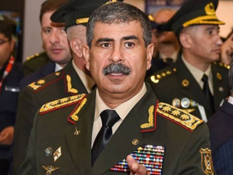 Министр обороны Азербайджана едет в Турцию