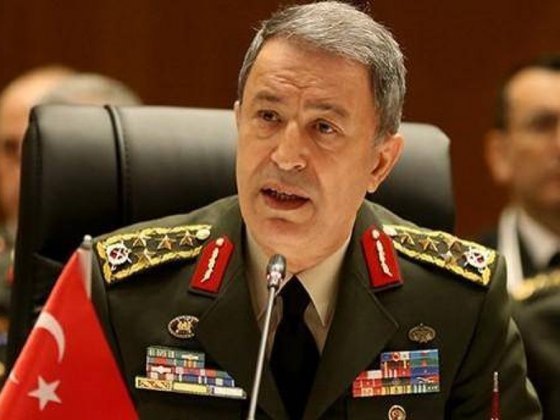Министр обороны Турции призвал США проявить понимание в отношении операции Турции в Сирии