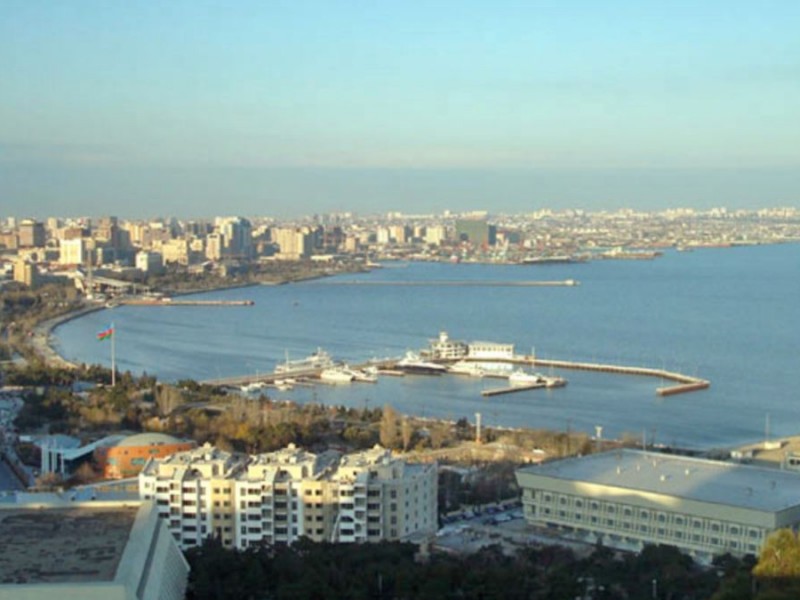 Иран и Азербайджан договорились о расширении торговых связей между портами
