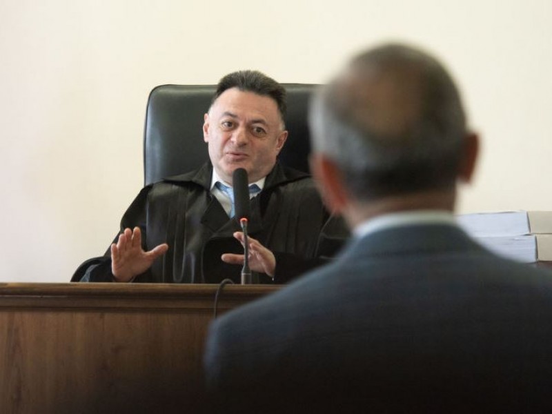 Почему завели уголовное дело против судьи, освободившего экс-президента Армении?