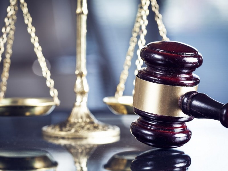 Злоупотребления, двойные стандарты и незаконные прослушки: юристы о правовом беспределе 