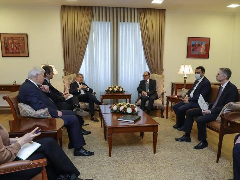 Глава МИД Армении и сопредседатели МГ обсудили вопрос определения статуса Арцаха