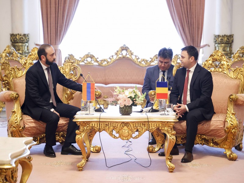 Подчеркнута важность развития сотрудничества между Арменией и Румынией
