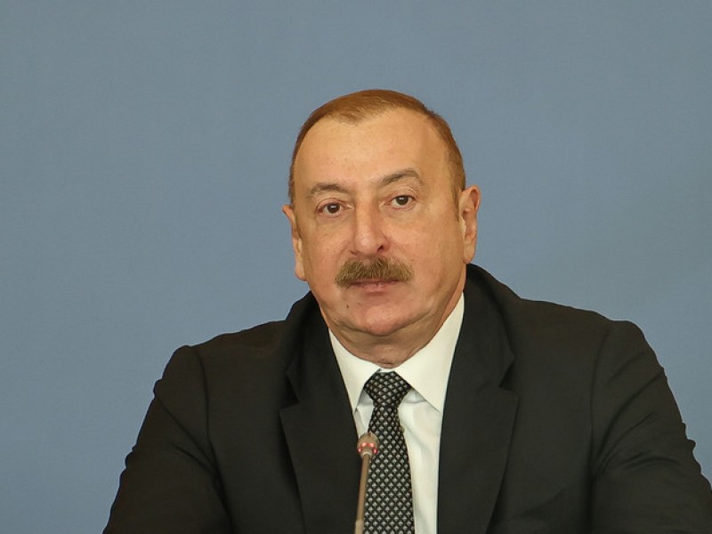 Алиев предупредил о последствиях попытки Запада сделать Армению форпостом
