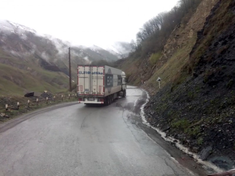 Новая трасса и железная дорога: Из Еревана в Тбилиси можно будет доехать за два часа