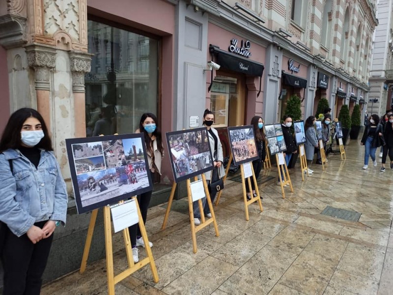 Թբիլիսիի Ազատության հրապարակում անցկացվել է «Հայոց ցեղասպանություն» ցուցահանդեսը