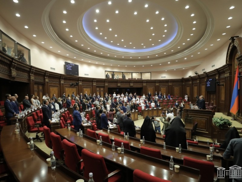 Парламент Армении сформировал счетную комиссию