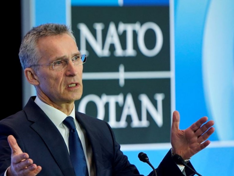 Генсек НАТО выступил против создания единой армии ЕС