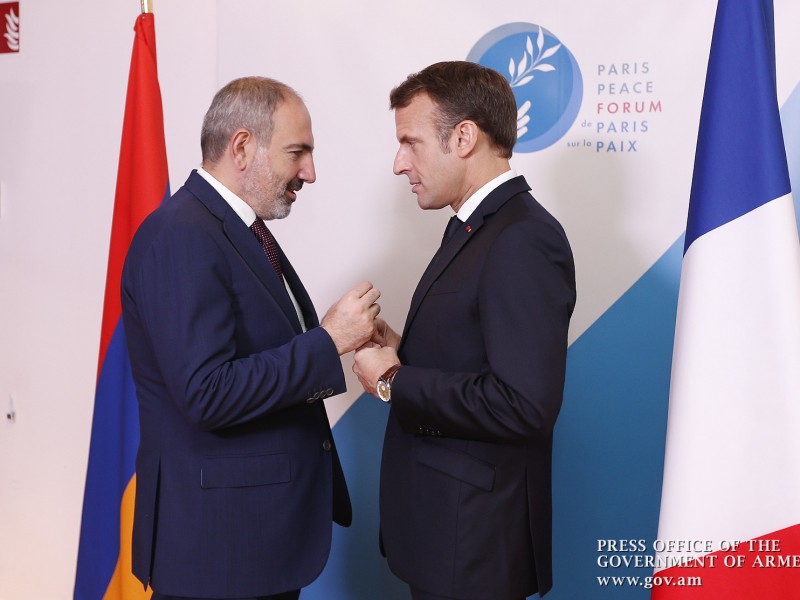 Пашинян и Макрон обсудили актуальные вопросы повестки дня армяно-французских отношений