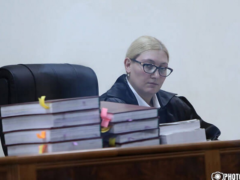 Адвокаты Кочаряна и Геворкяна представили ходатайство об отводе судьи