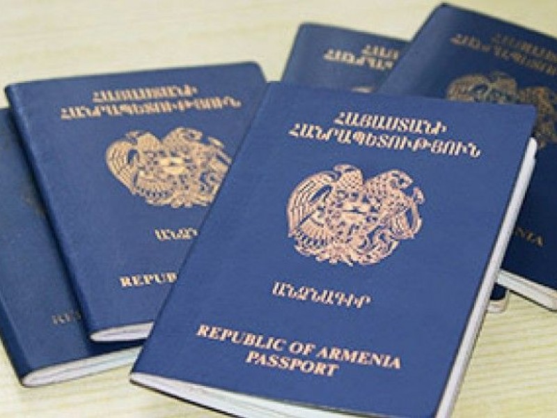 Из России и Турции: кто обратился и получил гражданство РА? - СМИ 