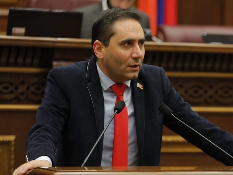 Арман Абовян: Американцы торгуются с турецко-азербайджанским тандемом за счет юга Армении