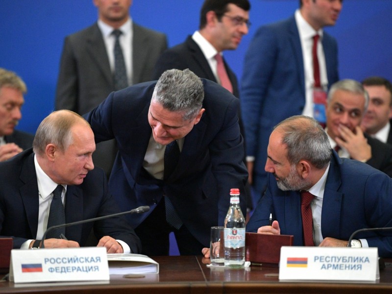 Путин и Пашинян примут участие в VII Восточном экономическом форуме