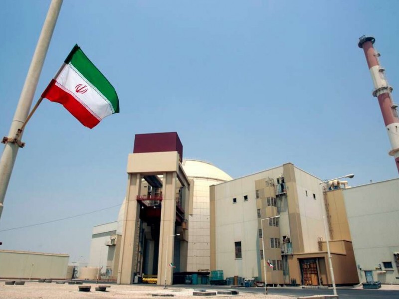 Иран превысил предусмотренный ядерной сделкой уровень запасов урана