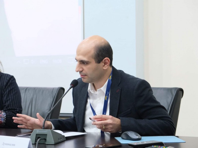 Эксперт: уступками только армянской стороны мира невозможно достигнуть