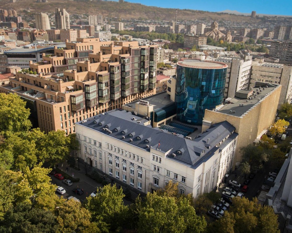 ЦБ Армении повысил ставку рефинансирования на 1.25%