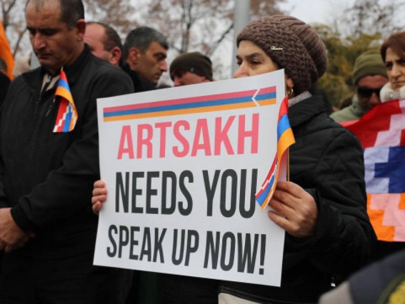 Армения возместит расходы на преодоление гуманитарного кризиса в Нагорном Карабахе