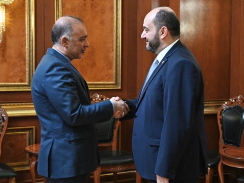 Арутюнян и Собани обсудили вопросы, касающиеся армяно-иранских отношений