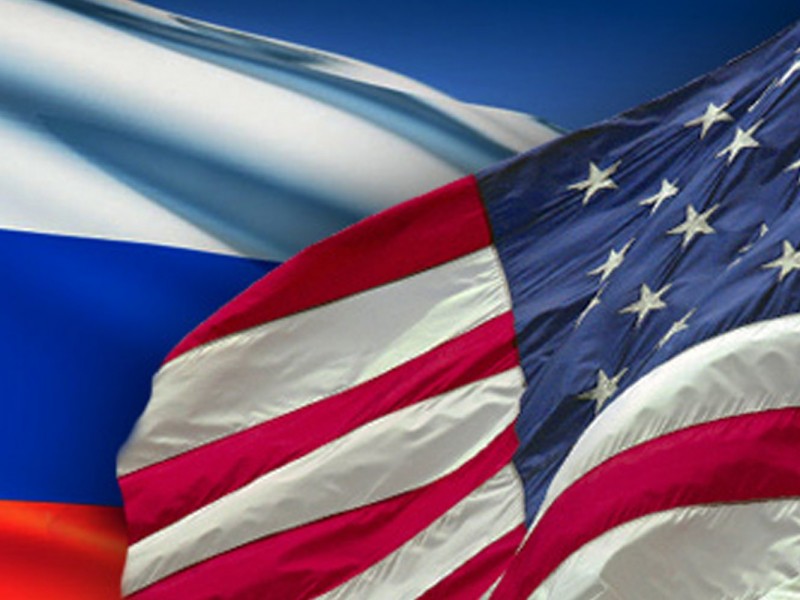 Эксперт: конфликт между Москвой и Вашингтоном выгоден только ИГ