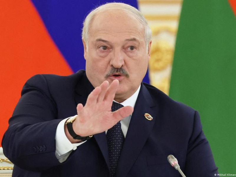 «Тебя как клопа раздавят»: Лукашенко раскрыл детали матерных переговоров с Пригожиным