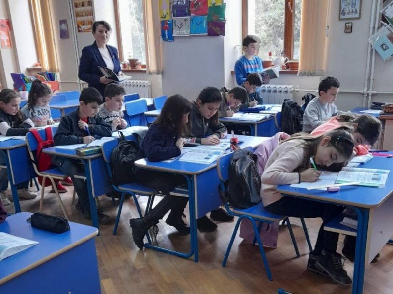 В Арцахе приостановлен учебный процесс из-за проблем с отоплением