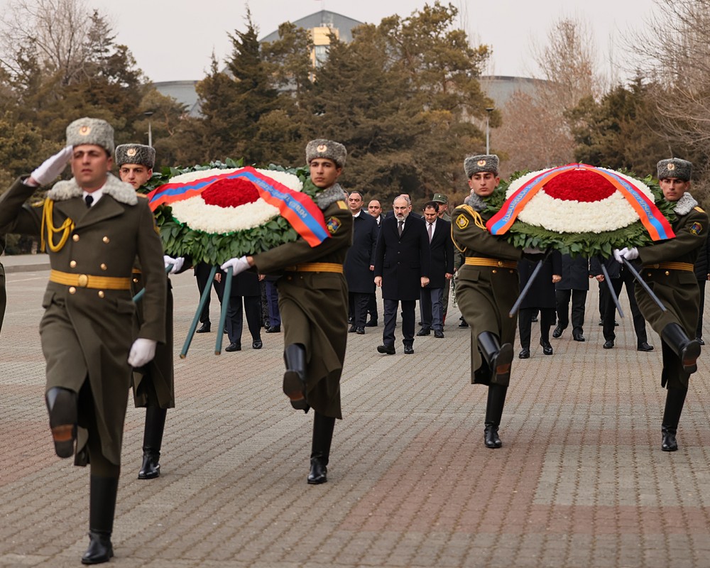 Пашинян воздал дань уважения памяти жертв Сумгаитских погромов