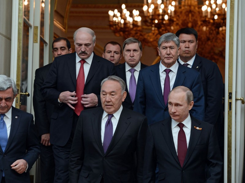 Путин: Совместные посты в ЕАЭС - это правильно