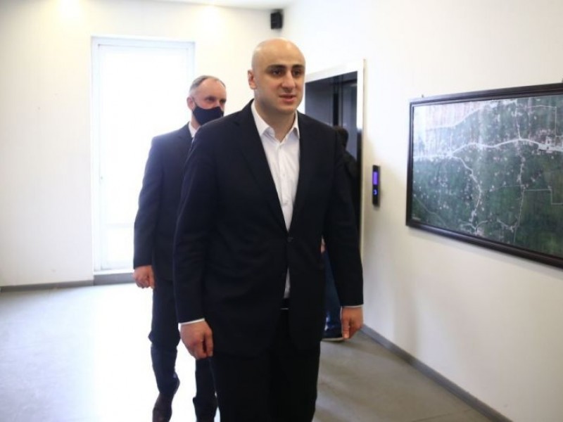 В Грузии спецназ задержал лидера партии Саакашвили 