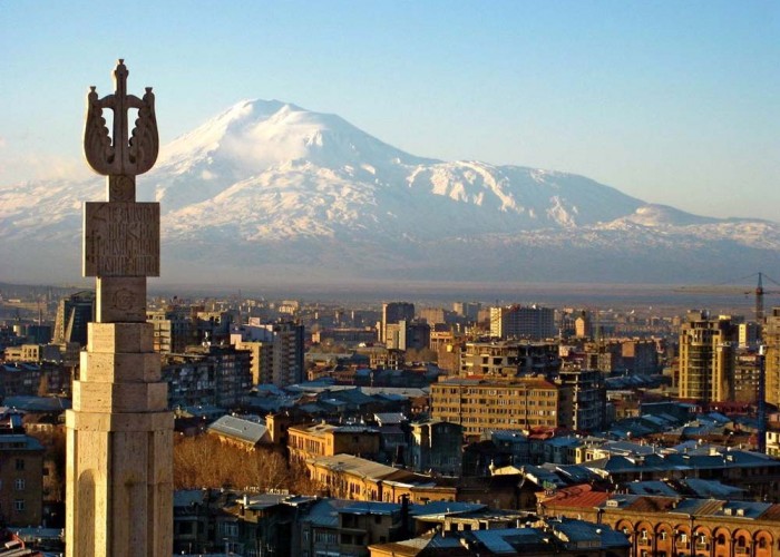 OneTwoTrip сообщил о росте спроса россиян на осенний отдых в Ереване