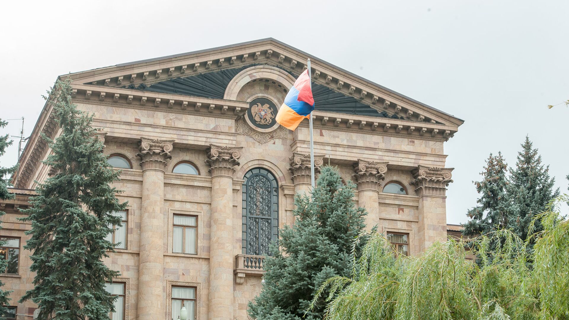 Фракция ГД отклонила инициативу «Честь имею», посвящённую символике 9 Мая