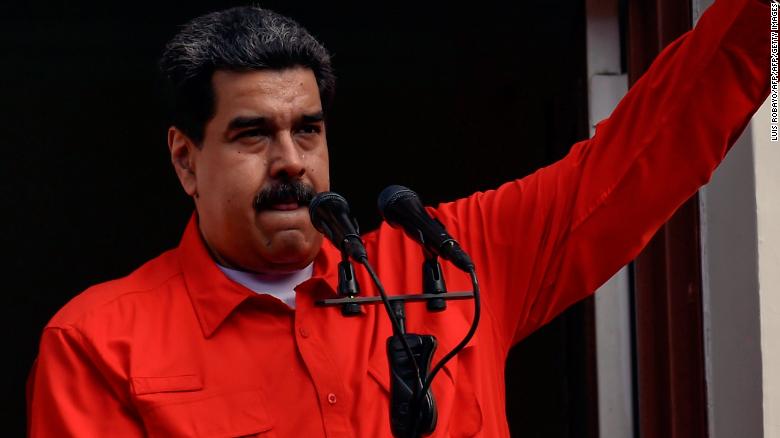 Мадуро: Венесуэла закроет свое посольство и все консульства в США 