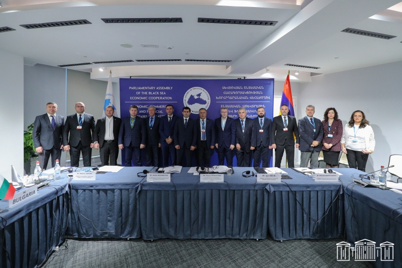 Երևանում նիստ է անցկացրել ՍԾՏՀԽՎ տնտեսական, առևտրային և ֆինանսական հարցերի հանձնաժողովը