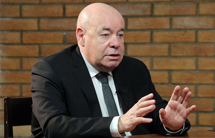 Снос памятников советским воинам в Карабахе - неблагородное дело: Швыдкой