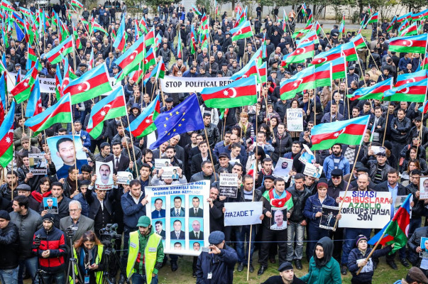 Азербайджанский Народный фронт объявил о пропаже активистки