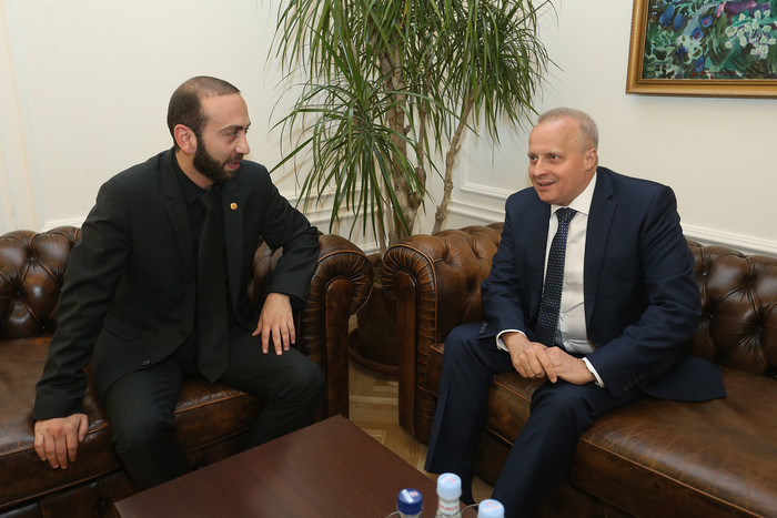Арарат Мирзоян и Сергей Копыркин обсудили внутриполитические события и процессы в Армении 