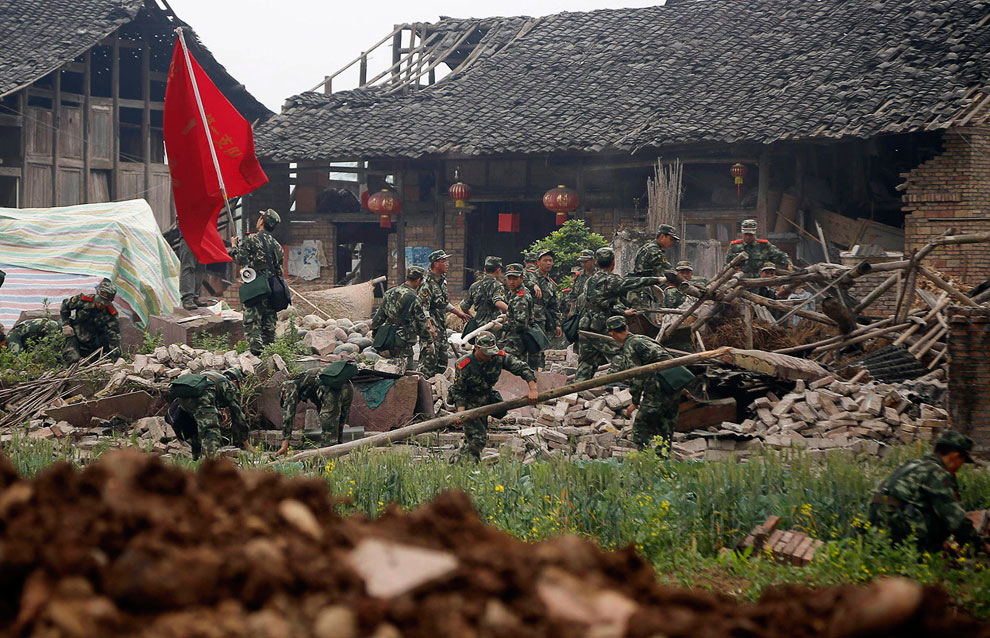 Число погибших из-за землетрясения в Китае возросло до 118