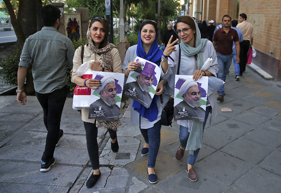 Президентские выборы в Иране: Роухани – фаворит, но острой борьбы не избежать