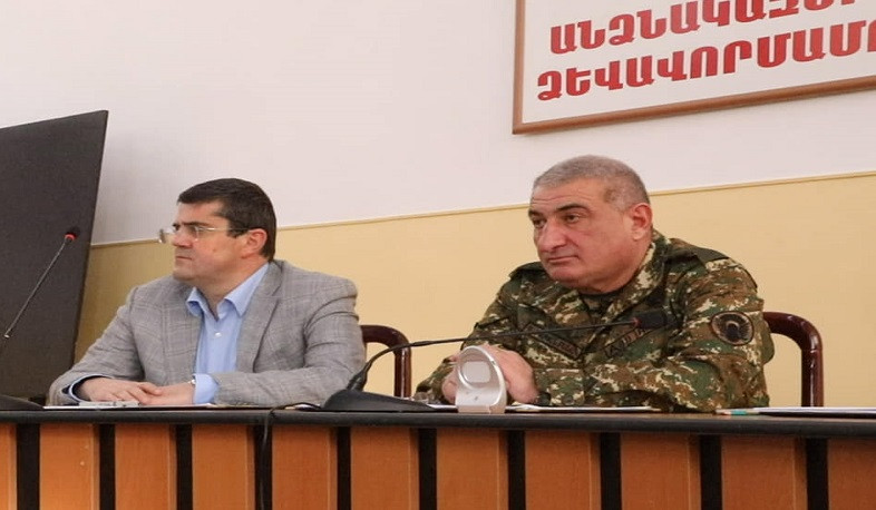 Состоялось заседание Военного совета Армии обороны Арцаха