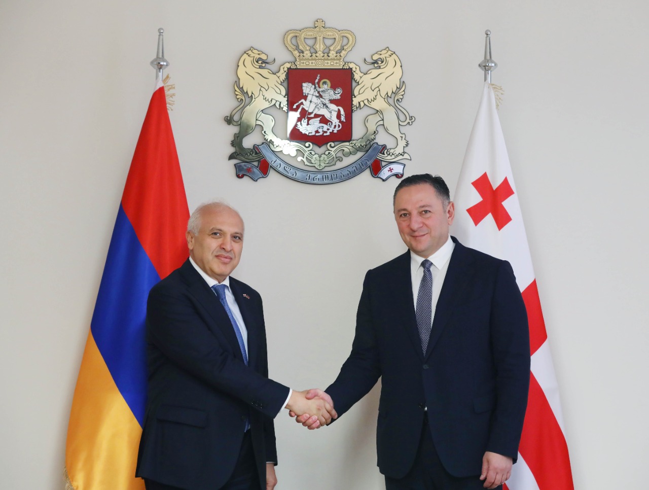Посол РА и министр внутренних дел Грузии обменялись мнениями о ситуации в регионе