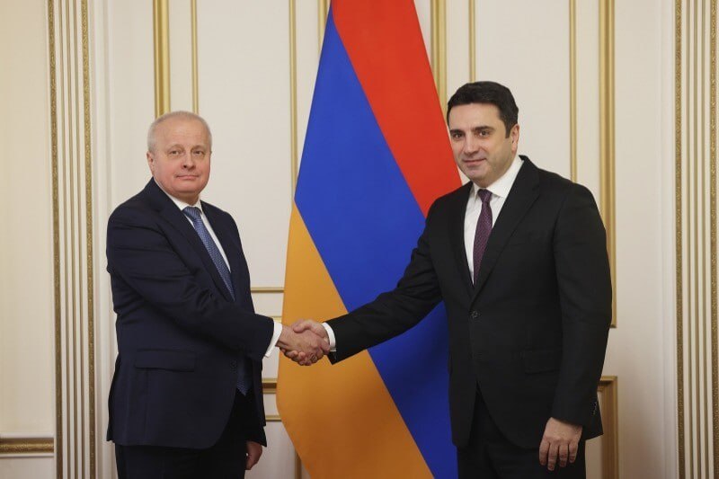 Ալեն Սիմոնյանն ընդունել է Հայաստանում ՌԴ դեսպանին