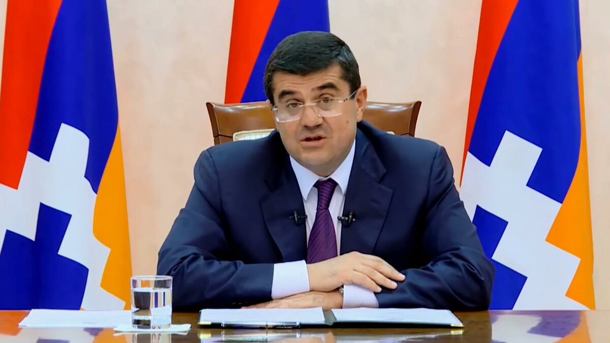Президент Арцаха сообщил о контактах с азербайджанской стороной при посредничестве РФ