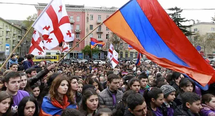 Армяне в Грузии более интегрированы, чем азербайджанцы - эксперт