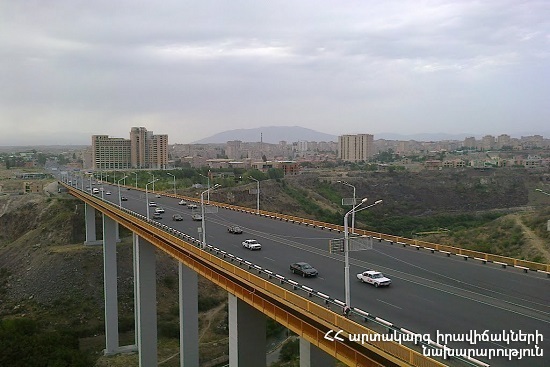 В Ереване предотвращена попытка самоубийства 