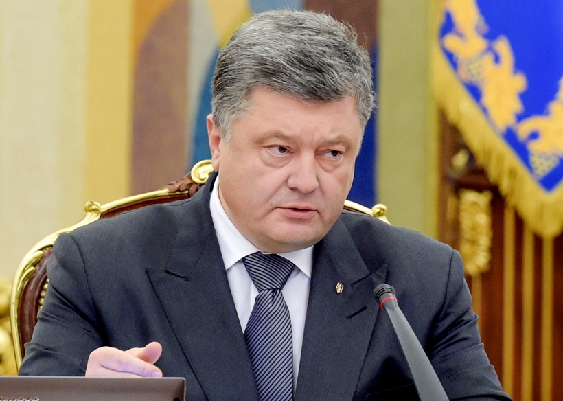 Порошенко пугает Украину большой войной с Россией 